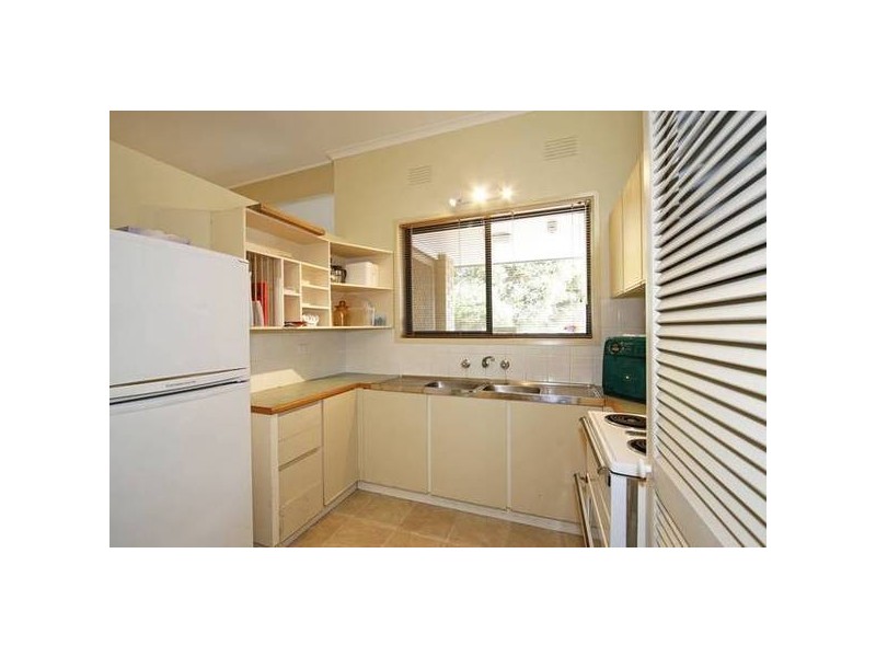 33/8 Hannah Street, Seaford VIC 3198