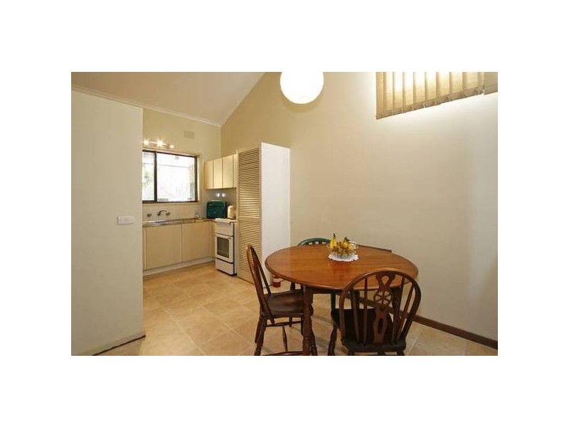 33/8 Hannah Street, Seaford VIC 3198