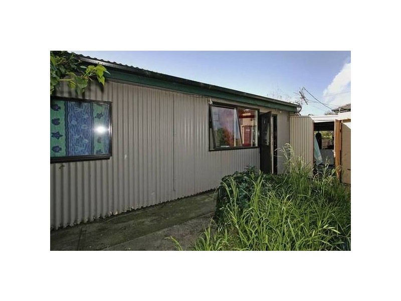 96&96A Excelsior Drive, Frankston North VIC 3200