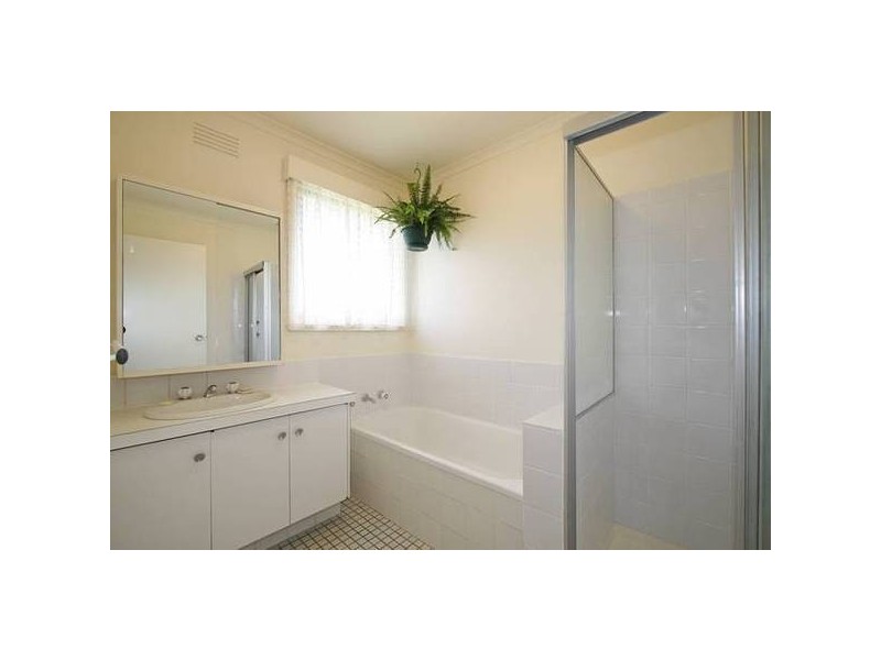 10 Richmond Avenue, Carrum Downs VIC 3201