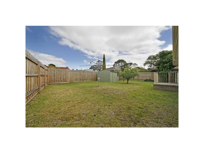 10 Richmond Avenue, Carrum Downs VIC 3201