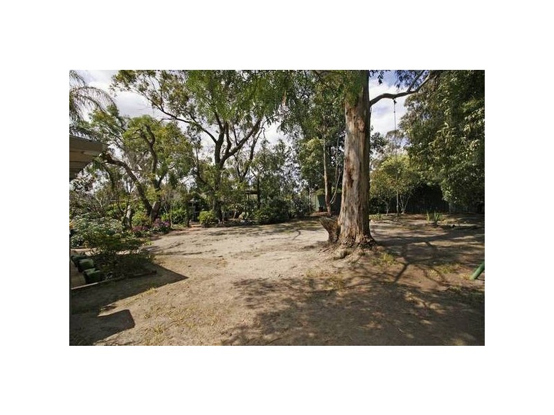 157 Burramine Court, Frankston South VIC 3199