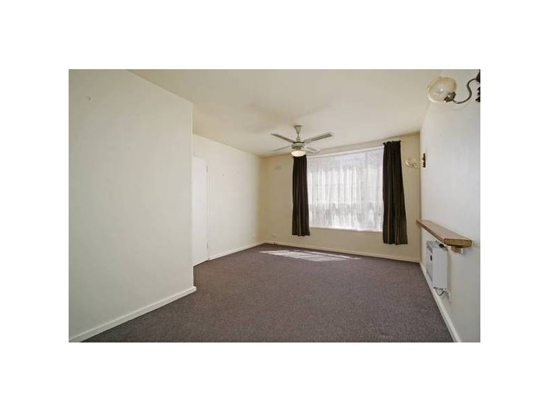 2/93 Dandenong Road East, Frankston VIC 3199