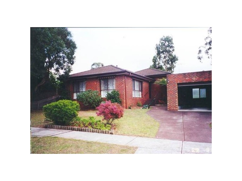 40 Bangor Drive, Frankston VIC 3199