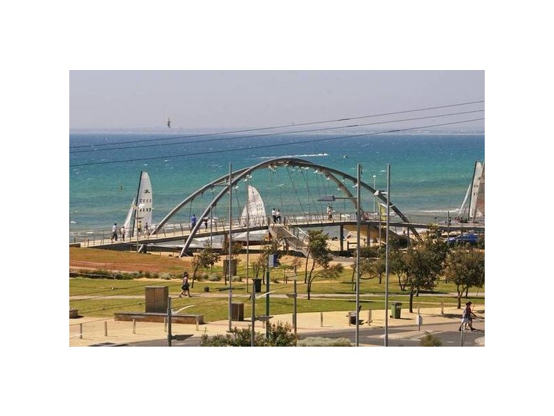 1-7 Blenheim Place, Frankston South VIC 3199