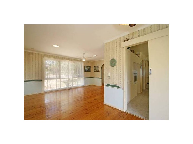 2 Kim Close, Frankston South VIC 3199