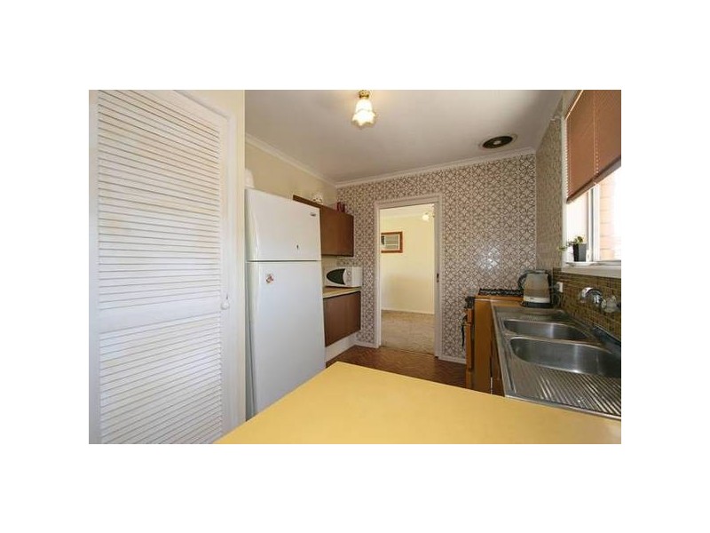 33 Alexander Cres, Frankston VIC 3199