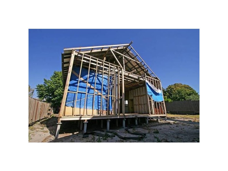 8 Petrie Street, Frankston VIC 3199