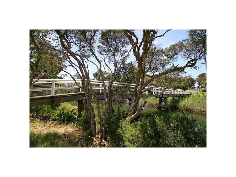 2 Gould Street, Frankston VIC 3199