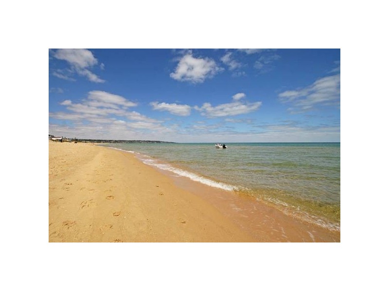 2 Gould Street, Frankston VIC 3199