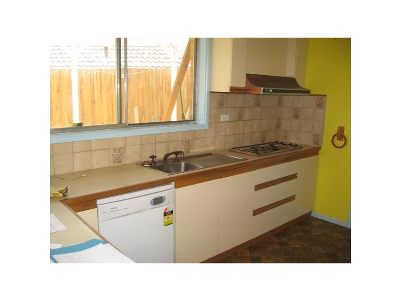 24 Naranga Street, Frankston VIC 3199