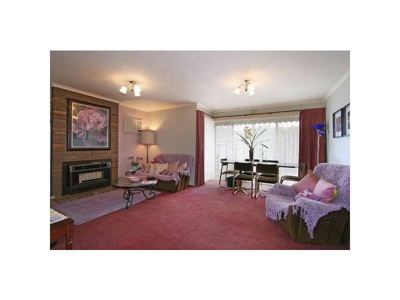 2 Owen Close, Frankston VIC 3199