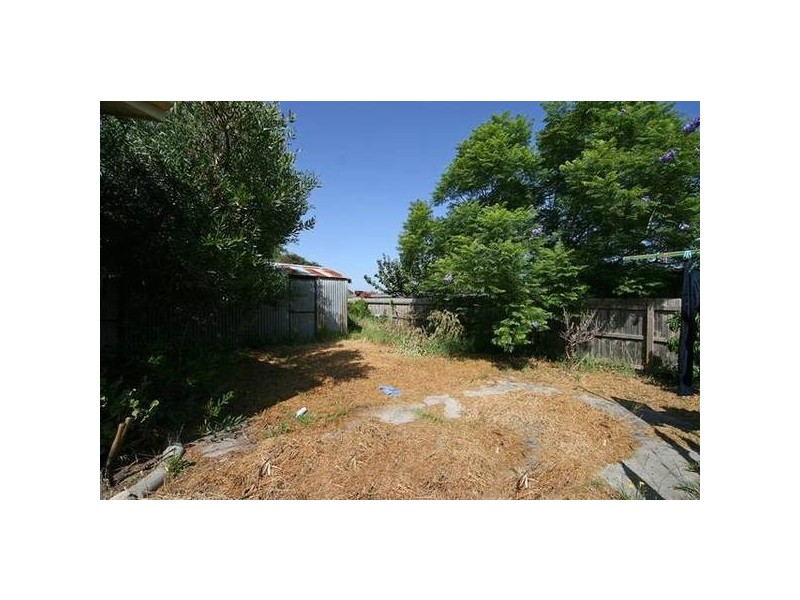 18 Karingal Drive, Frankston VIC 3199