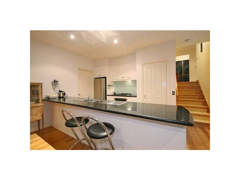 38 Eumeralla Grove, Mount Eliza VIC 3930