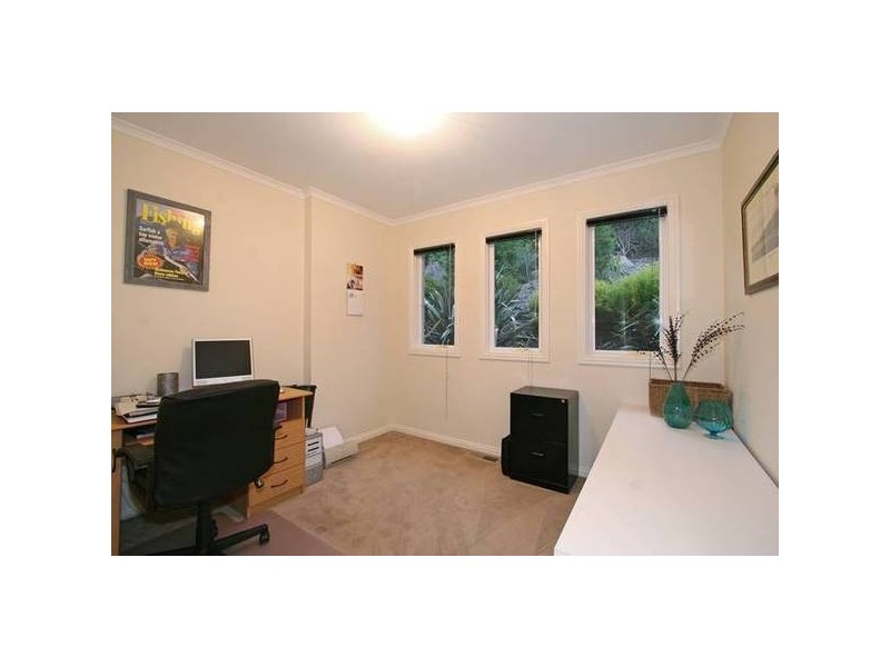 38 Eumeralla Grove, Mount Eliza VIC 3930