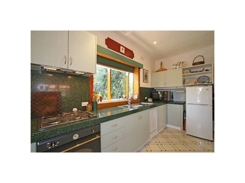 5A George Street, Frankston South VIC 3199