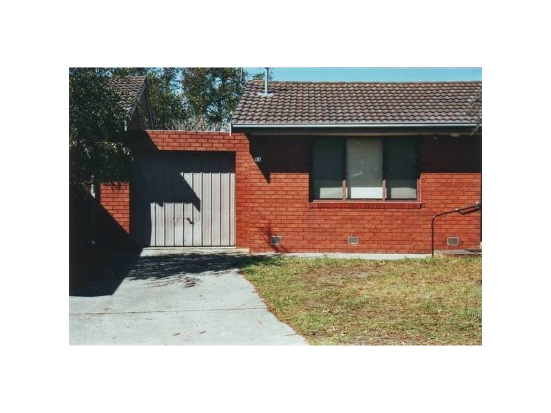 11 Hood Street, Frankston VIC 3199