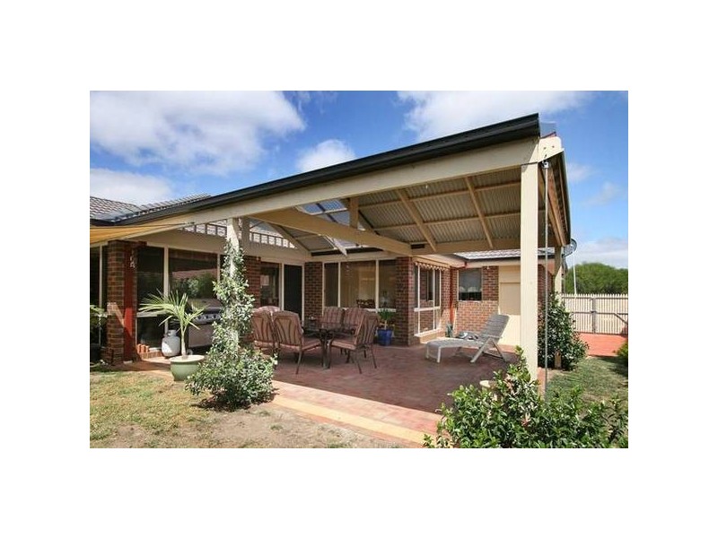 11 Geebung Avenue, Frankston South VIC 3199