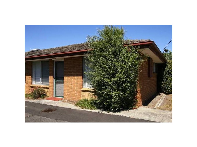 2/10 Carder Avenue, Seaford VIC 3198
