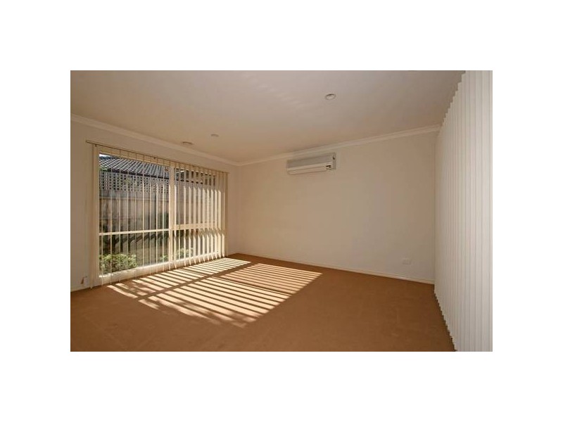 2/15 Cascade Street, Frankston VIC 3199