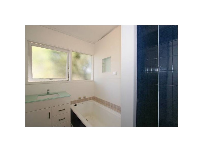 97 Railway Parade, Seaford VIC 3198