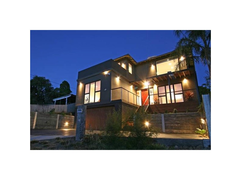 35 Baden Powell Drive, Frankston South VIC 3199