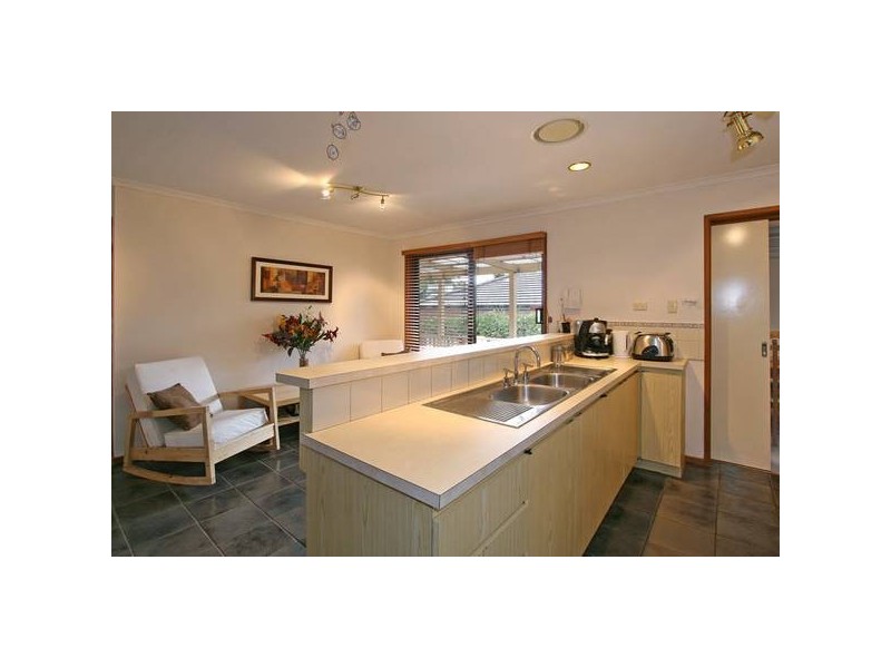 2 Alicia Court, Frankston VIC 3199