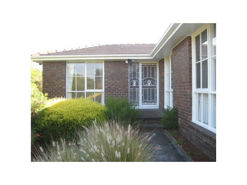 83 Karingal Drive, Frankston VIC 3199