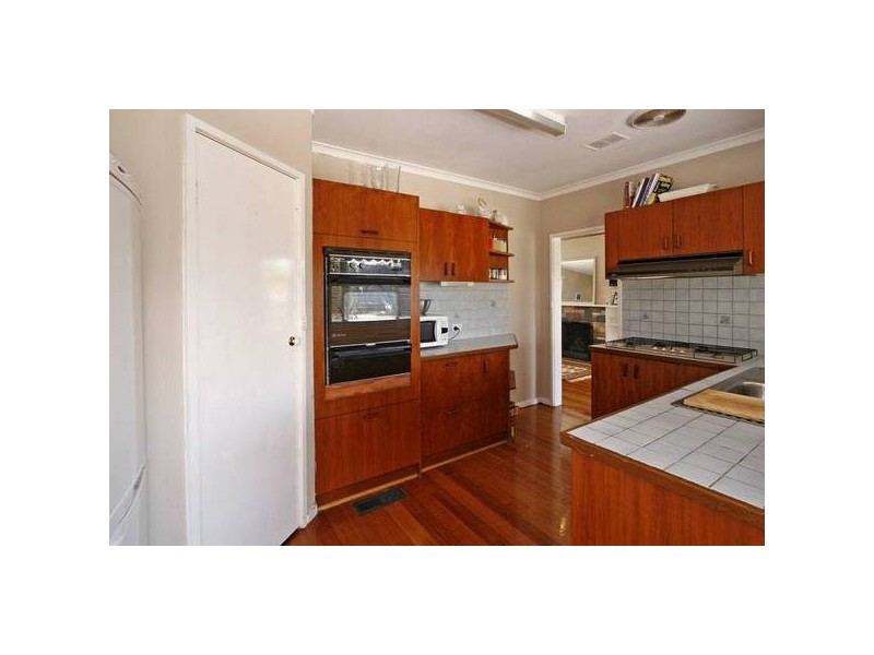 2 Warrain Street, Frankston South VIC 3199