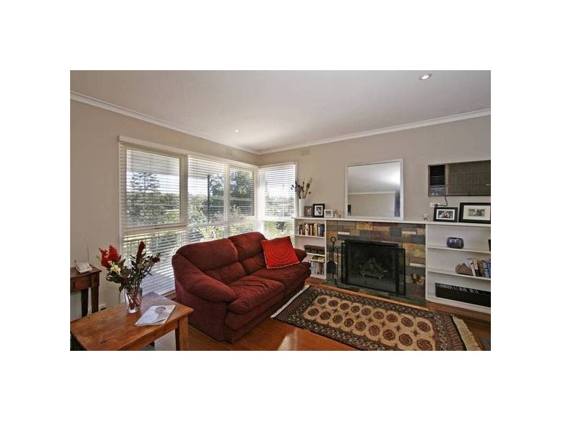 2 Warrain Street, Frankston South VIC 3199