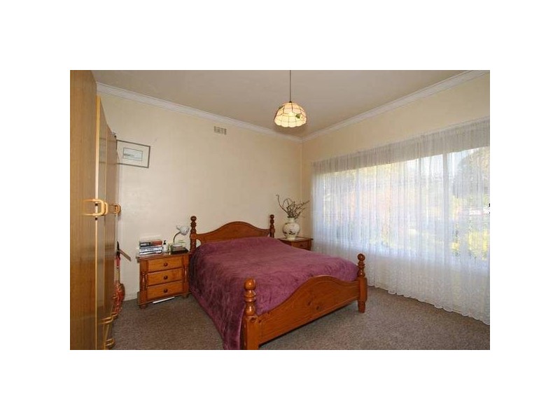 16 Lewis Street, Frankston VIC 3199