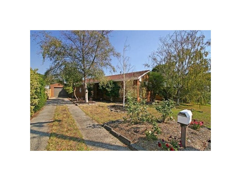 6 Tecoma Street, Frankston North VIC 3200