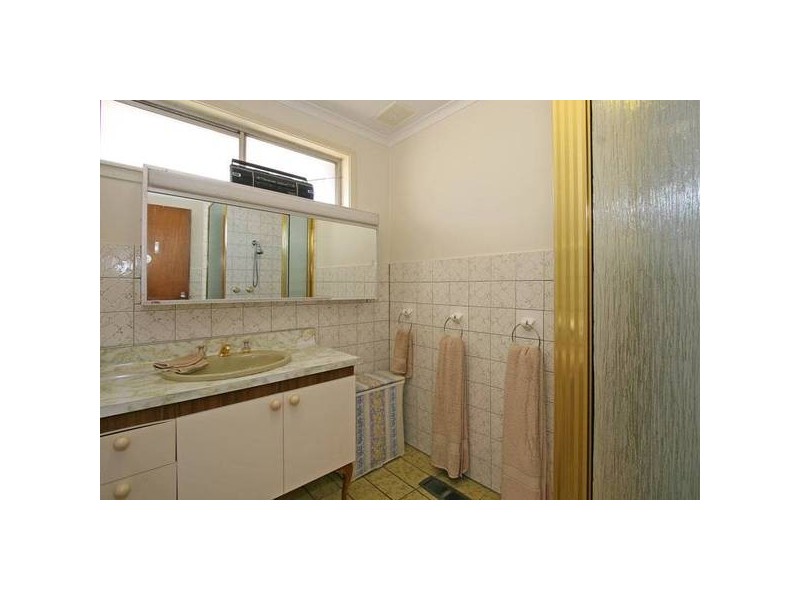 6 Tecoma Street, Frankston North VIC 3200