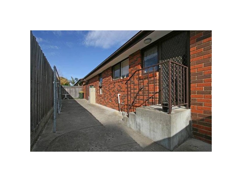 2/33 Cranbourne Road, Frankston VIC 3199
