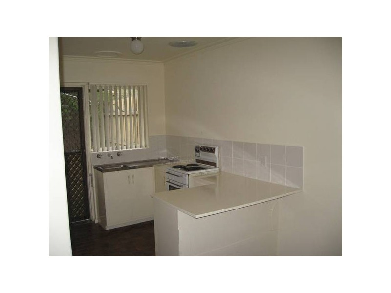 4/4-6 Royle Street, Frankston VIC 3199