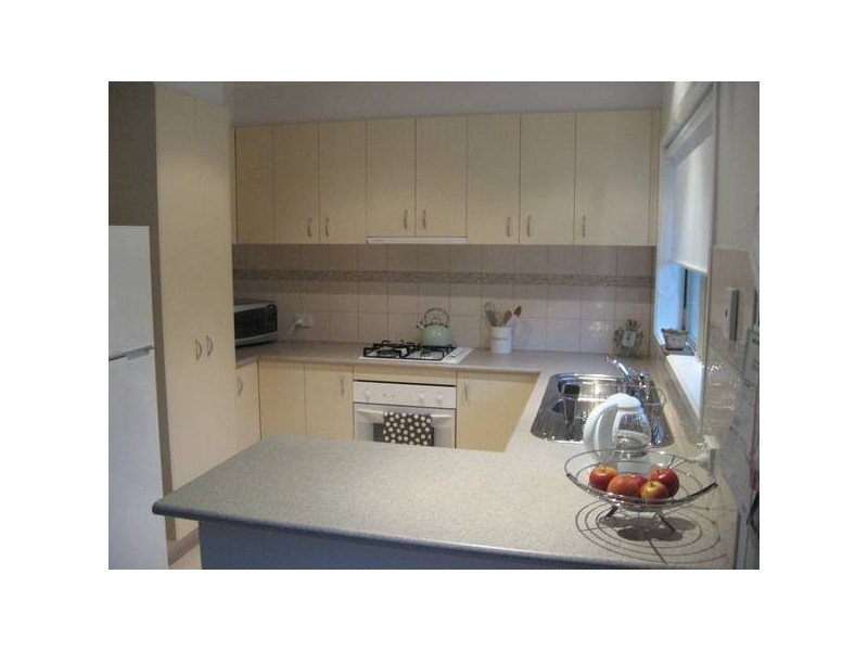 1/7-9 Brunel Road, Seaford VIC 3198