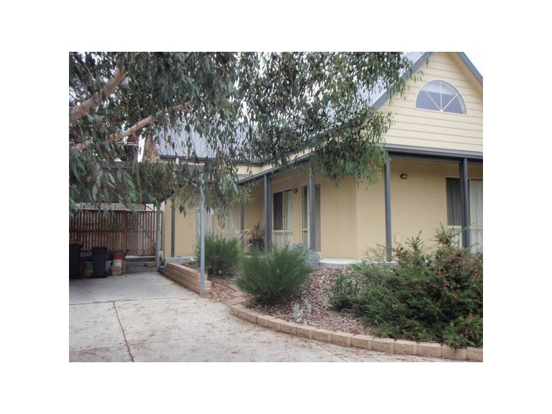 1/18 Malcolm Road, Langwarrin VIC 3910