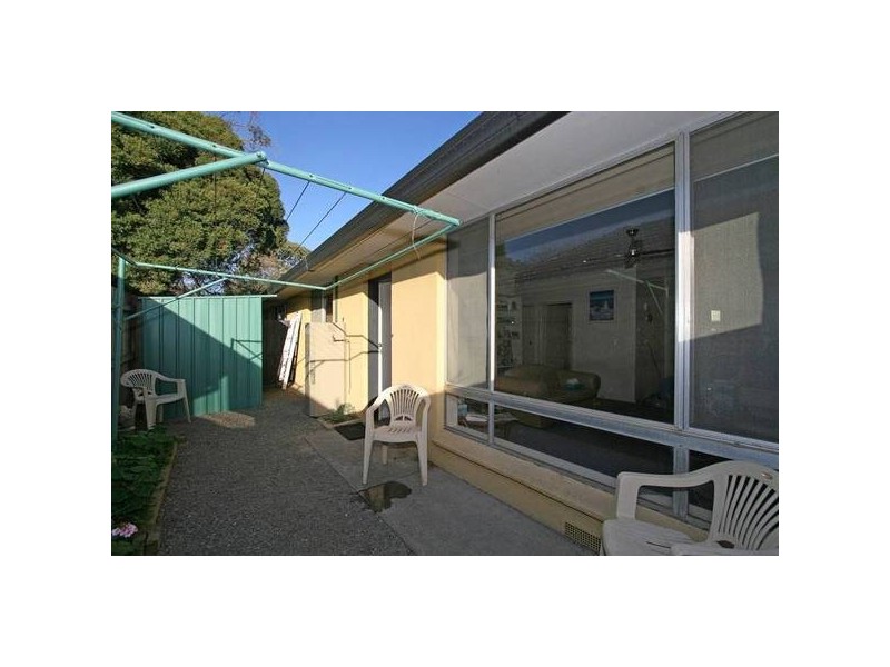 2/18 The Crest, Frankston South VIC 3199