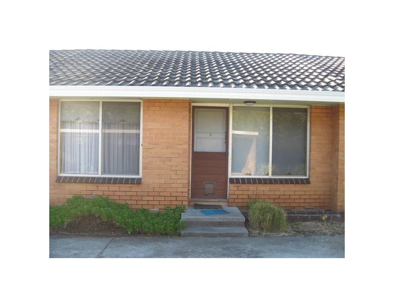 2/4 Cricklewood Avenue, Frankston VIC 3199