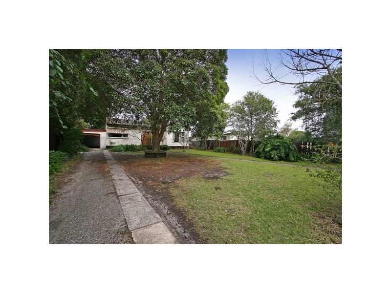 2 Gordon Avenue, Frankston VIC 3199