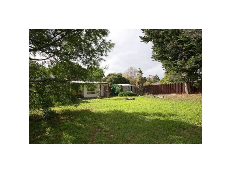 2 Gordon Avenue, Frankston VIC 3199