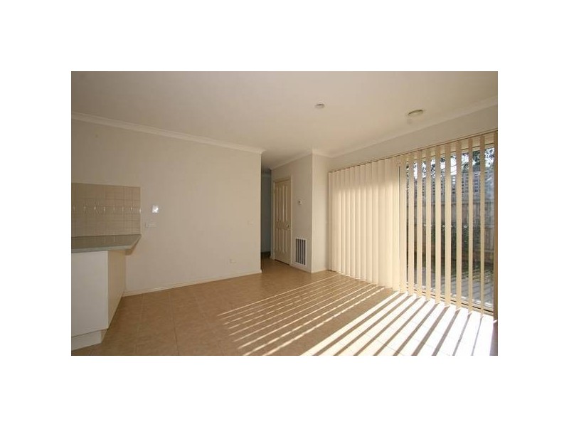 2/15 Cascade Street, Frankston VIC 3199