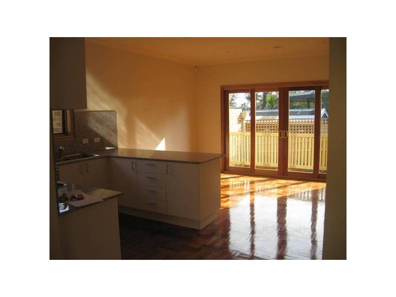 2/8 Ithaca Road, Frankston South VIC 3199