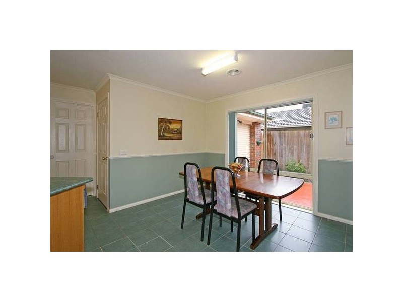 35 Manorwoods Drive, Frankston VIC 3199