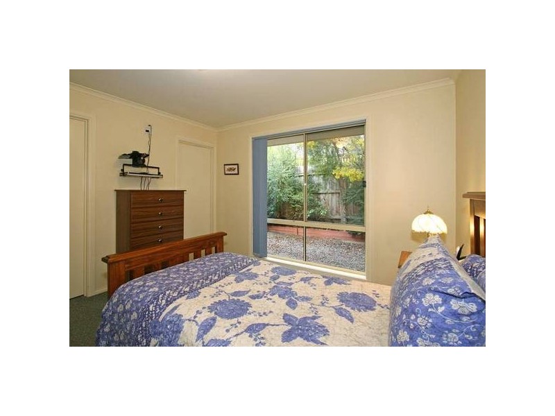 35 Manorwoods Drive, Frankston VIC 3199