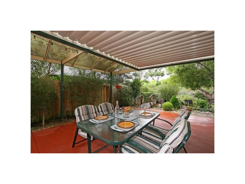 35 Manorwoods Drive, Frankston VIC 3199