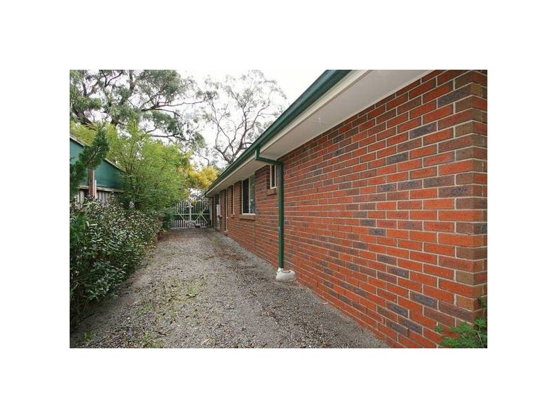 35 Manorwoods Drive, Frankston VIC 3199