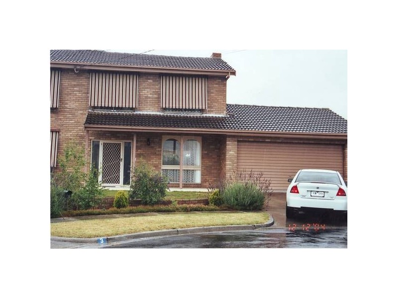 4 Musselburgh Court, Frankston VIC 3199