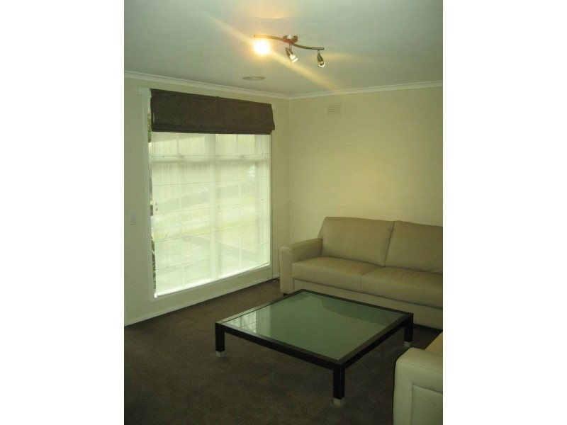 2/39 Highview Road, Frankston VIC 3199