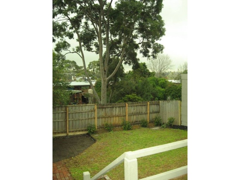 2/39 Highview Road, Frankston VIC 3199